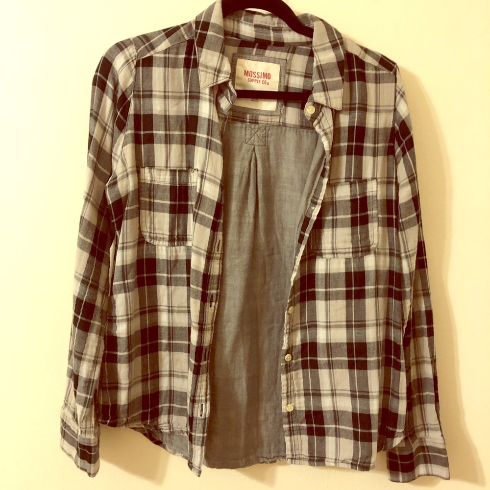 Plaid Mossimo button down shirt